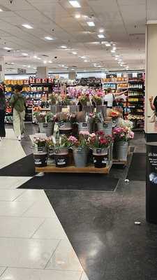 Marks & Spencer Cafe