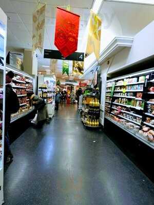 Marks & Spencer Cafe