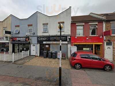 Delly's Caribbean Cuisine