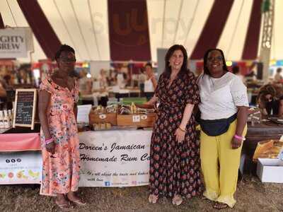 Doreen's Jamaican Homemade Rum Cakes
