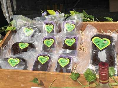 Doreen's Jamaican Homemade Rum Cakes