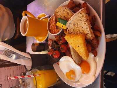 The Breakfast Club On Berwick St