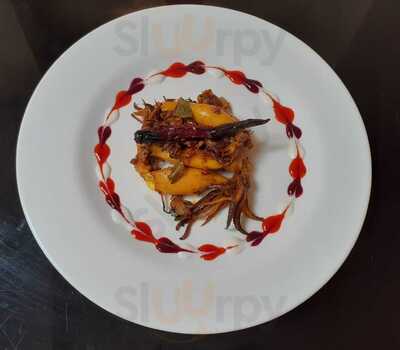 Bombay Indian Tandoori And Sri Lankan Restaurant