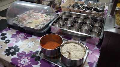 Addictive Bar & Restaurant