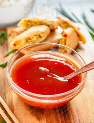 Modern Wing Chi Chef