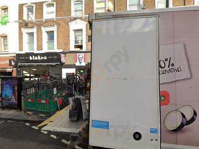 M And B Gourmet Burger House