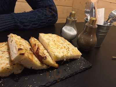 Landmark Pizza & Grill