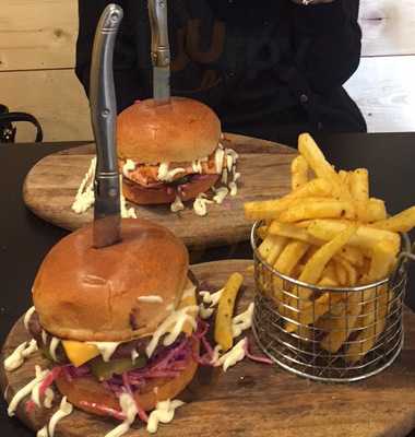 Landmark Pizza & Grill