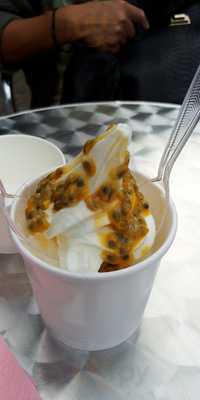 Broadway Off-licence