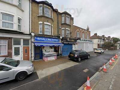 Best Roaster Grill & Cafe