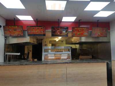 Delicious Chicken And Pizza