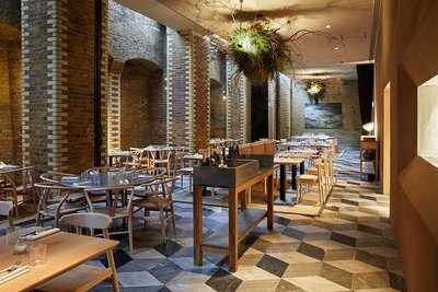 Wilder Restaurant & Bar