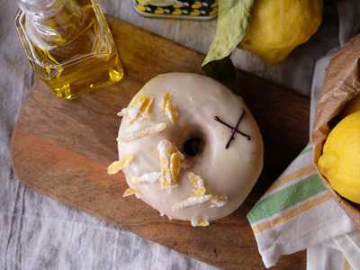 Crosstown - Doughnuts & Coffee