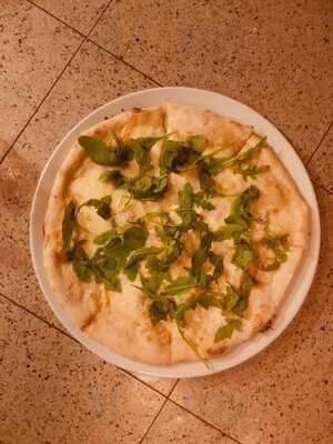 Cable Bakery , Bar , Pizzeria And Coffee Roasters