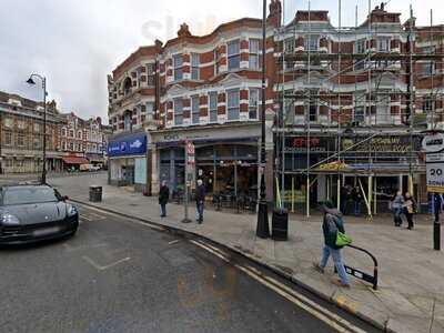 Roni's Bagel Bakery And Cafe