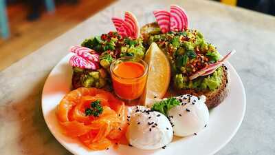 Carolina's Eatabout Kitchen