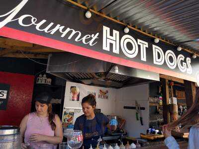 Oprha's Dog "gourmet Hot Dogs"
