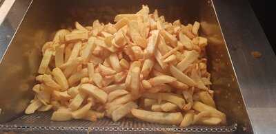 Royal Chippy And Pizza