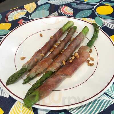 Break Point Beach Cafe