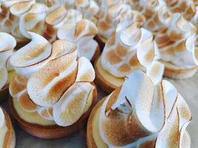 Drumnadrochit Tearoom, Village Store & Post Office