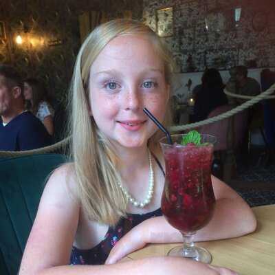 Mockingbird Mimosa Lounge