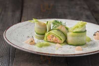 Arado Restaurant & Bar