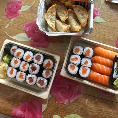 Edo Sushi Cutlery Works