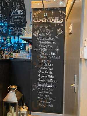 Harley's Bistro & Cafe Bar