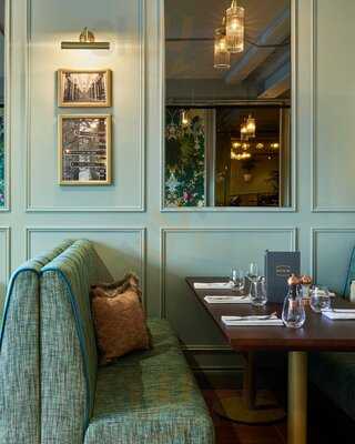 Browns Covent Garden