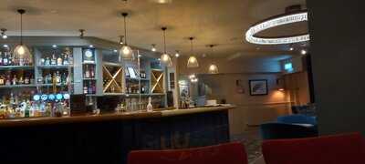 The Potters Heron Pub & Restaurant