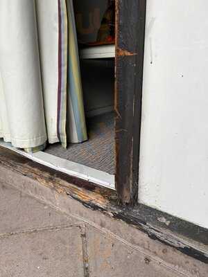 The Potters Heron Pub & Restaurant