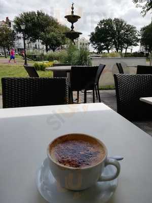 Brighton Grind Cafe & Bar