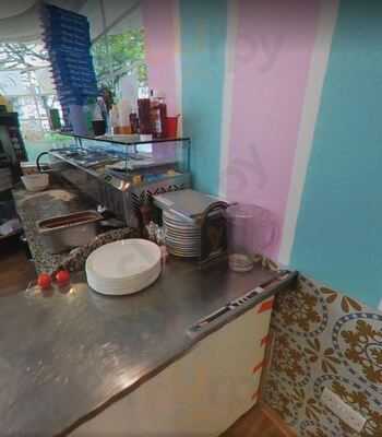 Brighton Grind Cafe & Bar