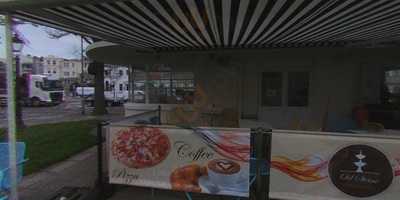 Brighton Grind Cafe & Bar