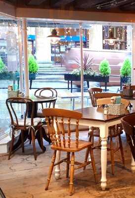 Brimble’s Cafe Gloucester