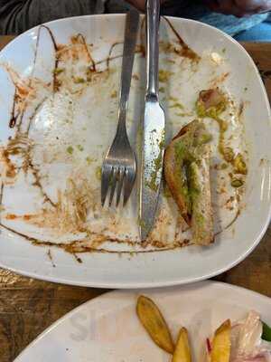 La Viola Cafe & Bistro