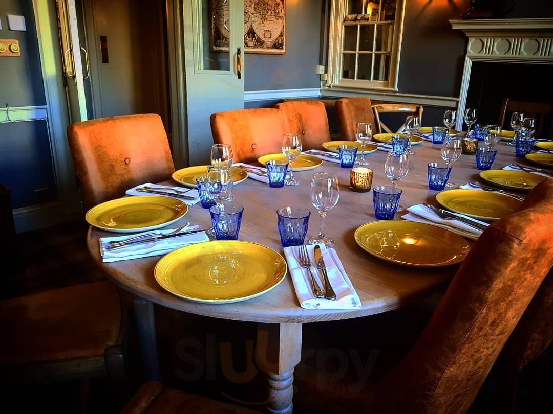 Strand Room At The Lansdowne Strand