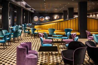 Scott's On Princes Street