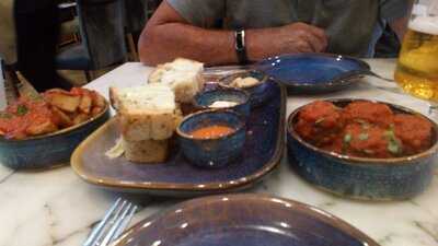 El Nido - A La Carte & Gril