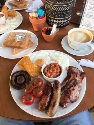 Sherfield On Loddon Garden Centre And Cafe