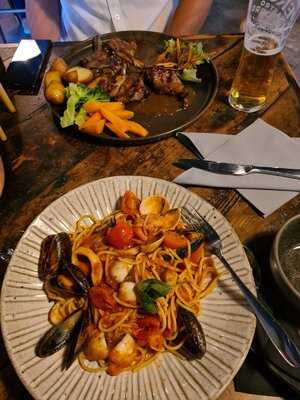 Rocksalt Fusion Restaurant & Cocktail Bar