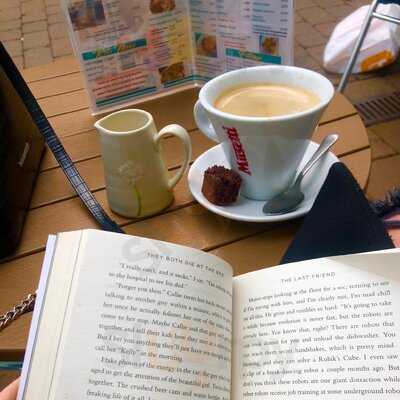 Muzzy’s Turquoise Cafe