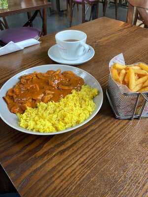 The Green Apple Cafe & Bistro