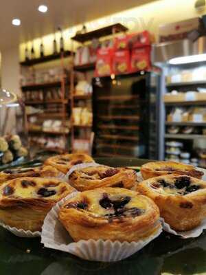 Laurents St John's Wood