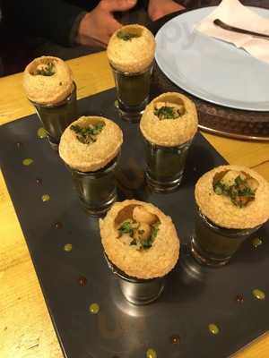 King Of Naan - Kake Di Hatti