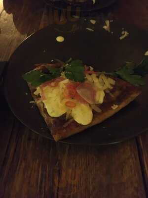 Nomad Bar & Restaurant