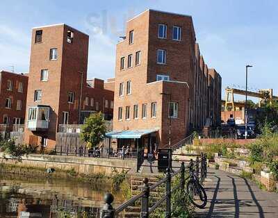 Di Meo's Riverside Ouseburn