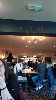 The Starting Gate - Photo 8