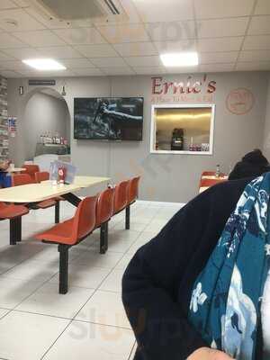 Ernies Cafe