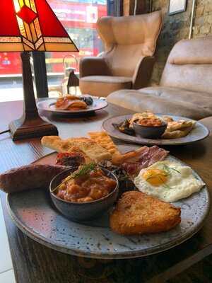 Kotch! Italian Stone Baked Pizza & Bar